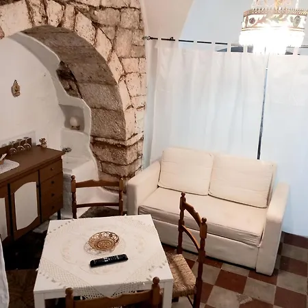Trullo Antico בית נופש מרטינה פרנקה